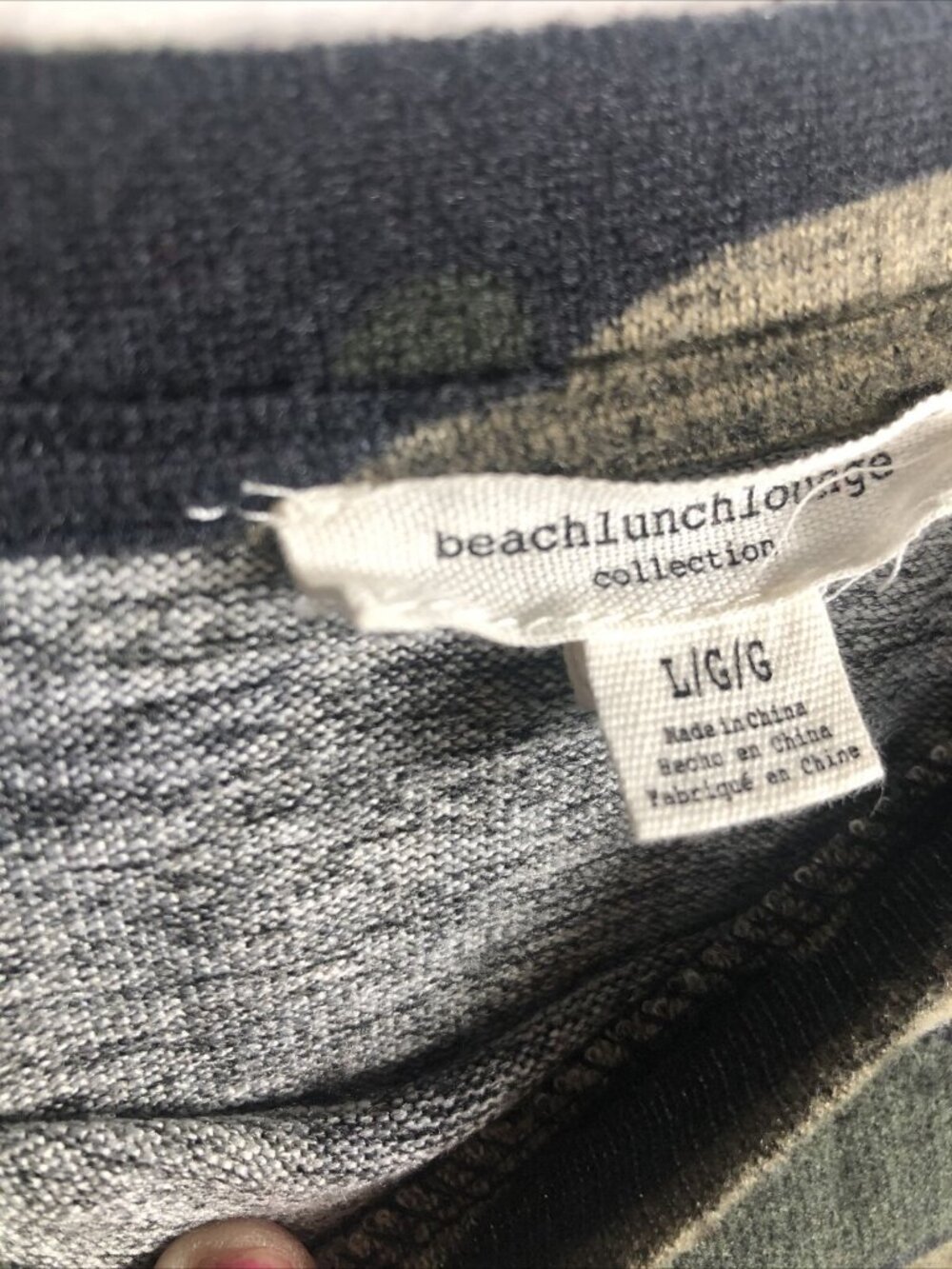 Beach Lunch Lounge Collections Women’s Adult Size Large Shirt - Picture 3 of 5